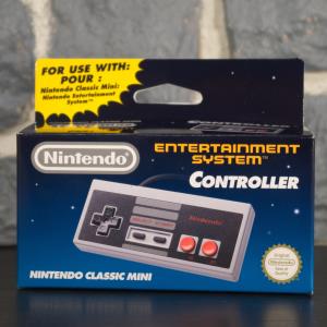 Nintendo Classic Mini Controller (01)